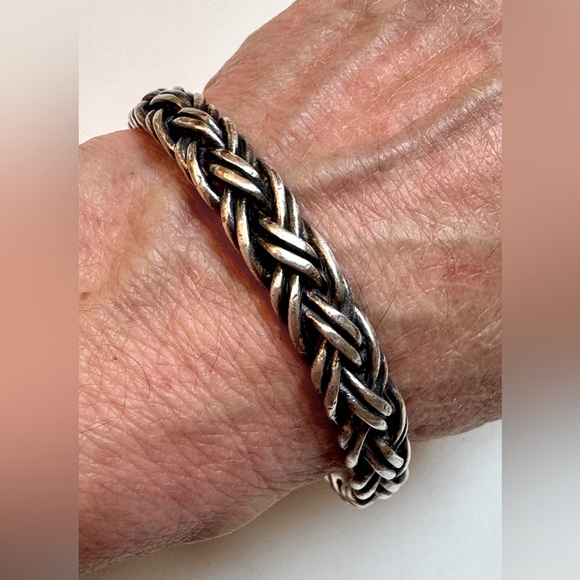 Ralph Lauren Vintage Native American inspired Braided Silver bangle-Small size! - Picture 1 of 5